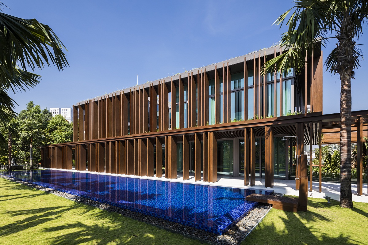 Read more about the article Louvers House I MIA Design Studio