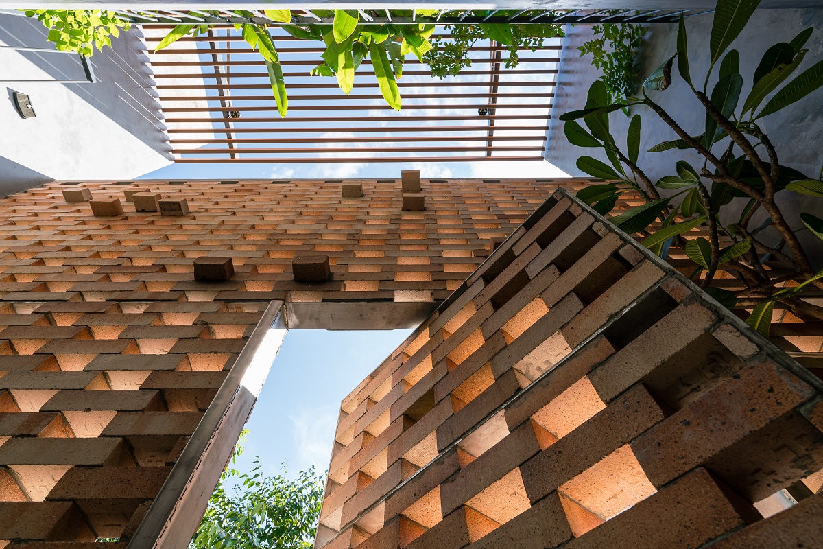 Read more about the article H House | G+ Architects