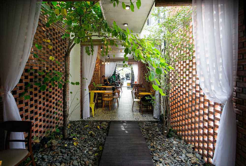 Read more about the article 85 Coffee House | 85 Design