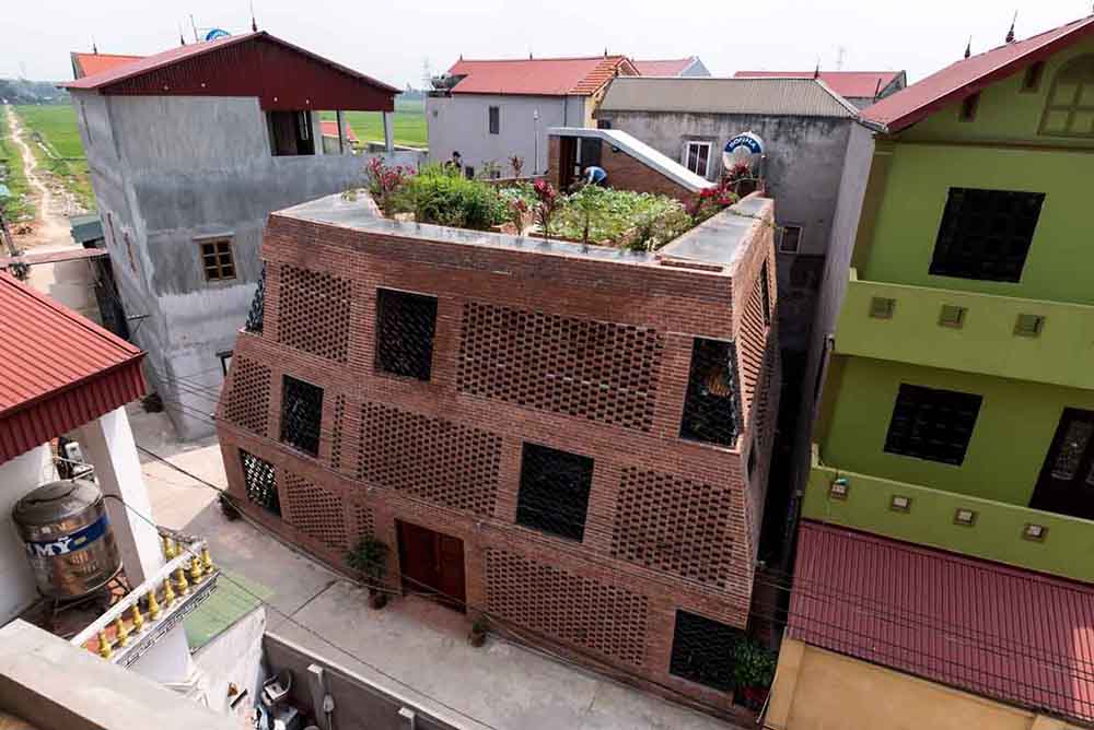 Read more about the article Nhà hang | H&P architects