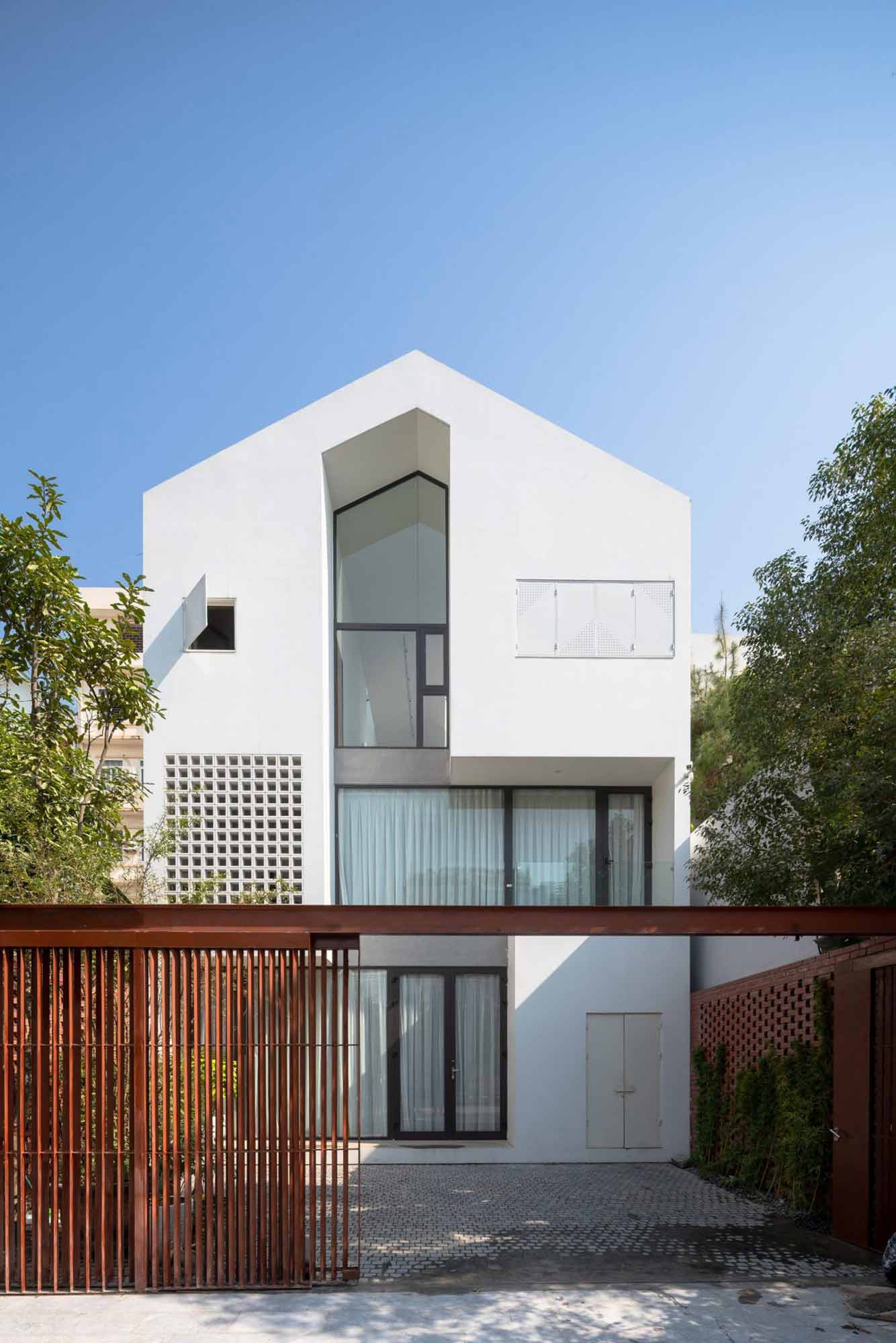 Read more about the article Nhà Hạ Long I Toob Studio