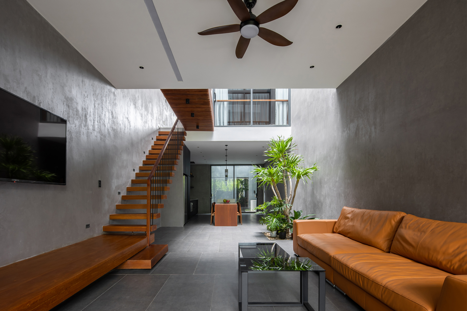 Read more about the article AD House | Tran Trung Architects