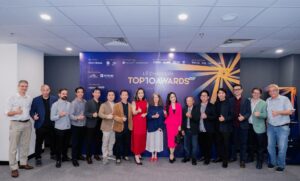 Read more about the article Lễ chấm giải Top 10 Awards 2023
