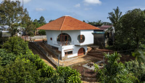 Read more about the article Bloom House | The Bloom Architects