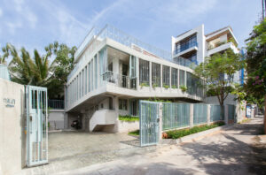 Read more about the article RAMP AROUND HOUSE | K59 ATELIER