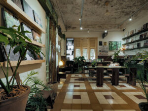 Read more about the article XƯỞNG XÉP OFFICE & READING ROOM | XƯỞNG XÉP