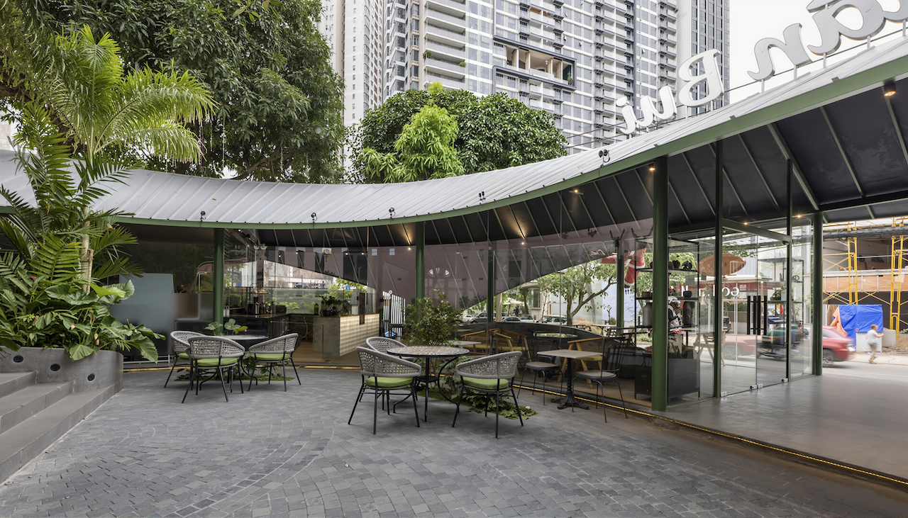 Read more about the article QUÁN BỤI GROUP COMPLEX  | 6717 STUDIO