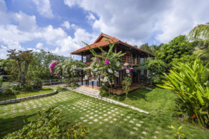 Read more about the article BẾN LỨC RIVERSIDE RETREAT | 6717 STUDIO